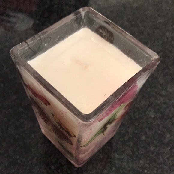 Fringe Studio Candle - Picture 2 of 3